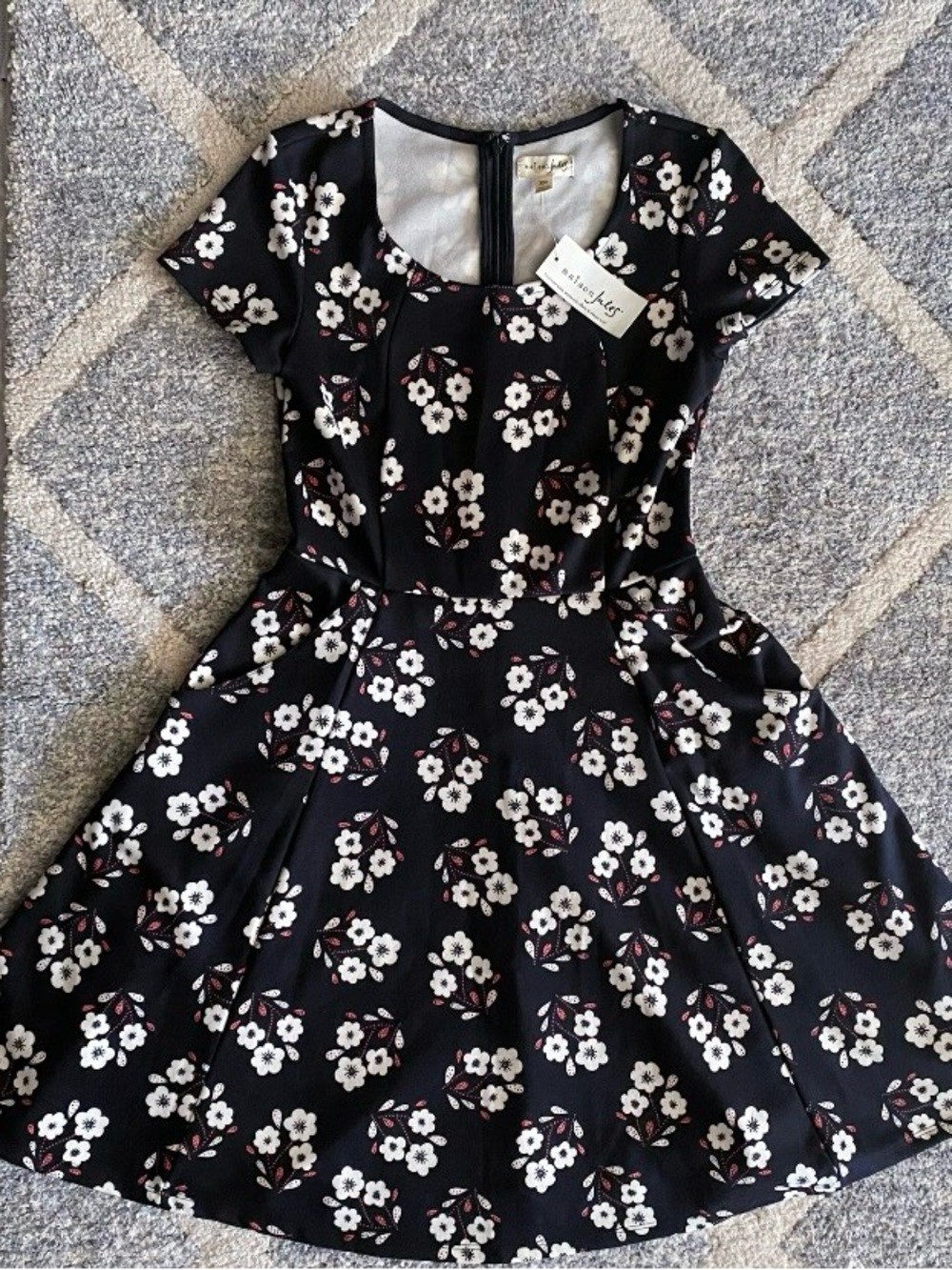 NWT Maison Jules Black Short Sleeve Floral Print Dress with Pockets, Sz XS
